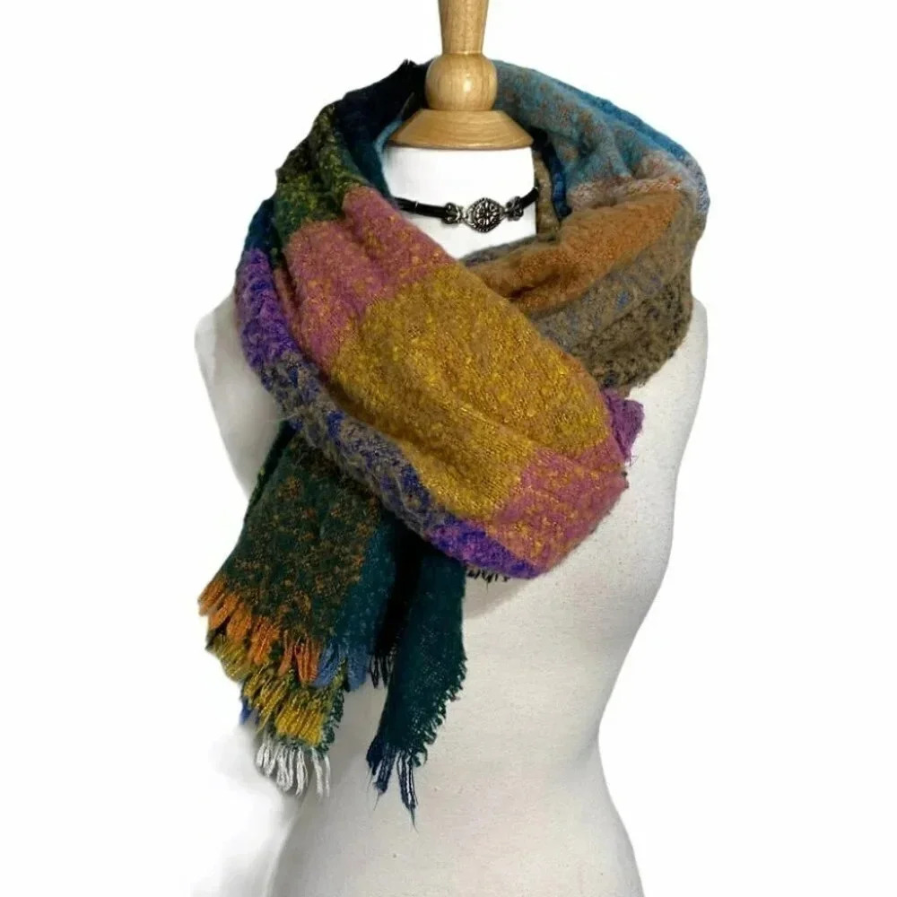 Multicolor plaid versatile cozy blanket scarf - Picture 6 of 7
